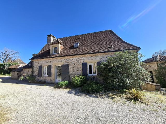 Maison vente à Nontron, Génis