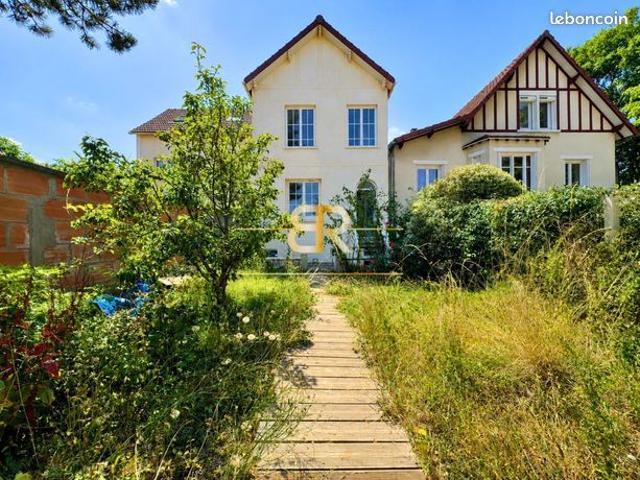 Maison vente à Saint-Germain-en-Laye, Saint-germain-en-laye