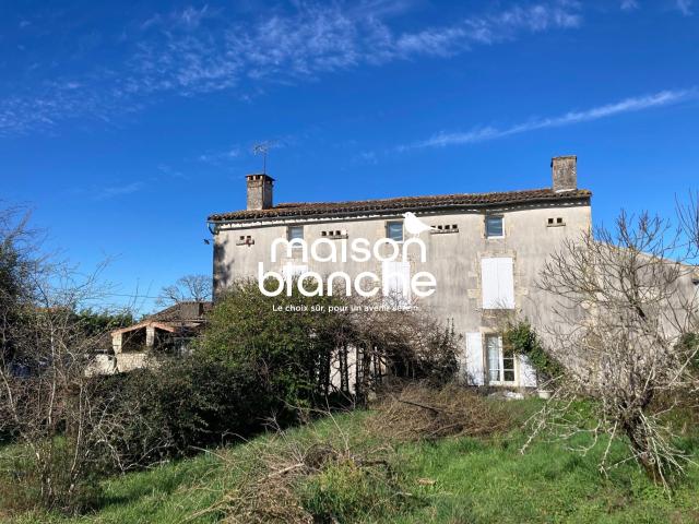 Maison vente à Drahé, La Crèche