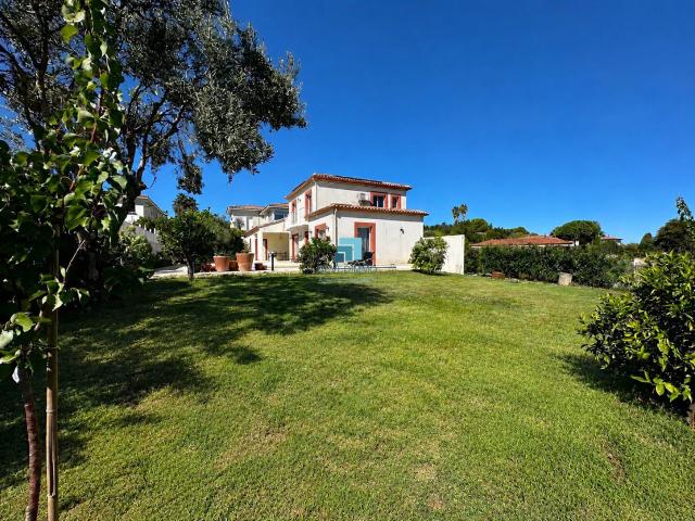 Maison vente à Montpellier, Mèze