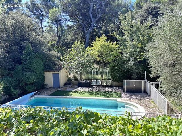 Maison vente à Nîmes, Villeneuve-lès-avignon
