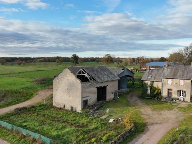 Maison vente à Château-Chinon (Ville), Alluy