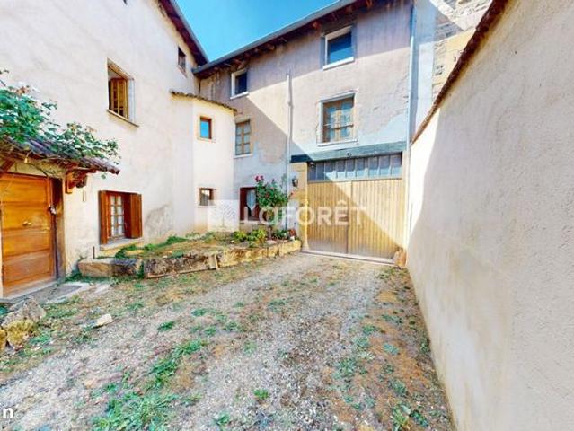 Maison vente à Mâcon, Saint-vérand