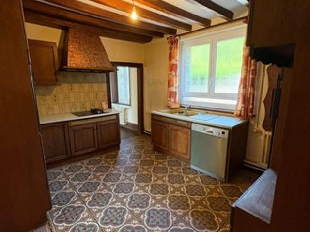 Maison vente à Avesnes-sur-Helpe, Sars-poteries