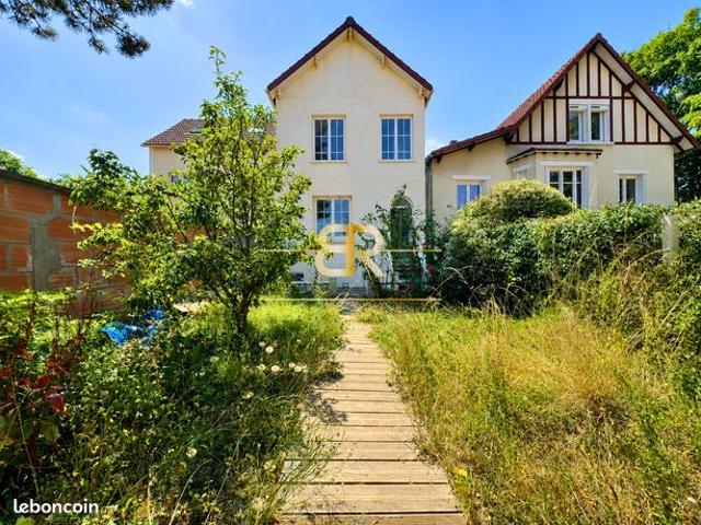 Maison vente à Saint-Germain-en-Laye, Saint-germain-en-laye