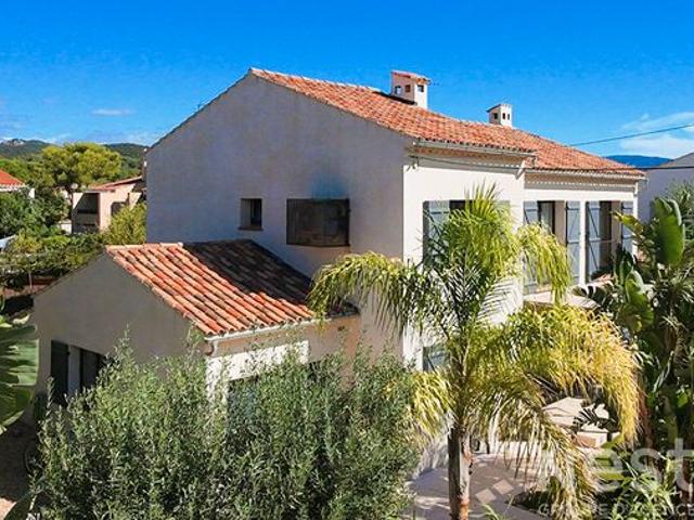 Maison vente à Arrondissement de Toulon, La Londe-les-maures