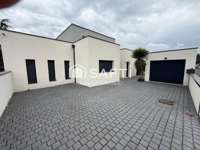 Maison vente à Angers, Montreuil-juigné