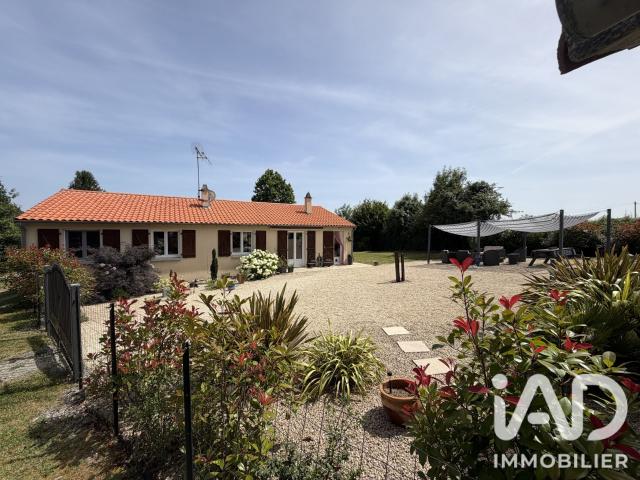 Maison vente à La Bonnelière, Saint-Paul-en-Gâtine