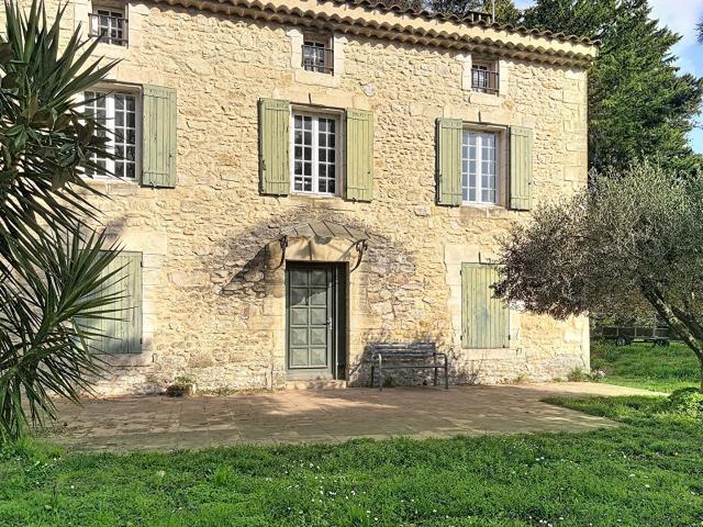 Maison vente à Avignon