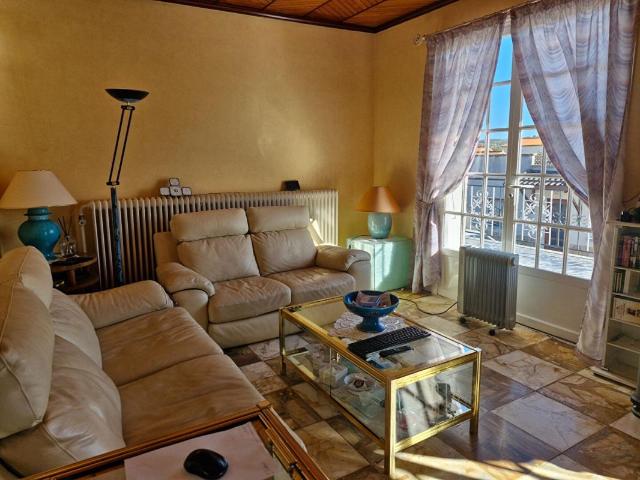 Maison vente à Roanne, Commelle-vernay