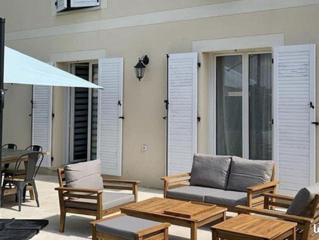 Maison vente à Créteil, Noiseau