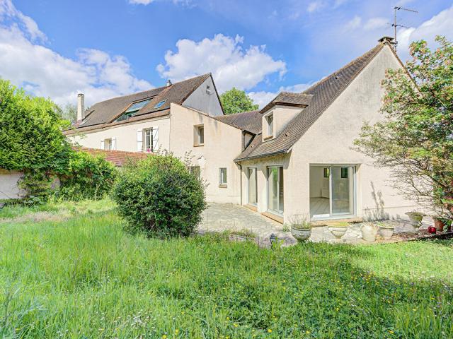 Maison vente à Saint-Germain-en-Laye, Aigremont