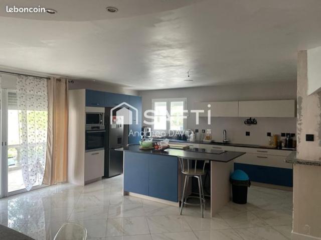 Maison vente à Castres, Roquecourbe