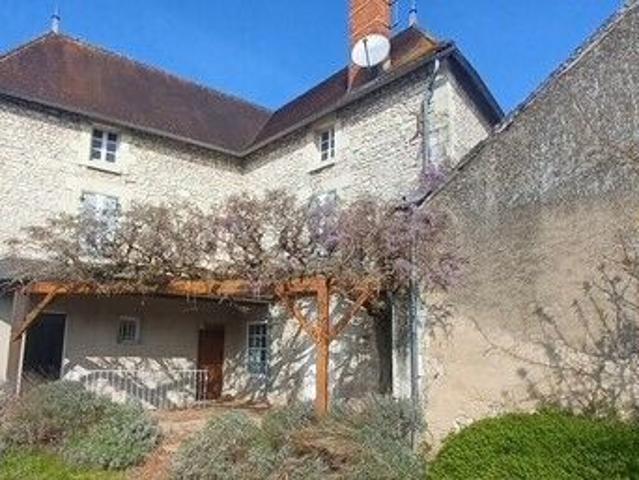 Maison vente à Châtellerault, Dangé-saint-romain