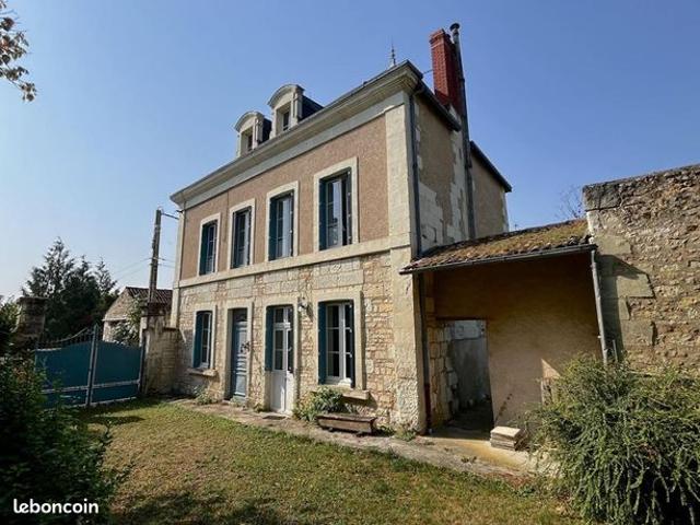 Maison vente à Châtellerault, Naintré