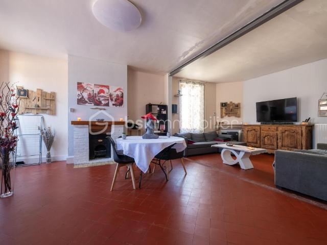 Maison vente à Sens, Coulours