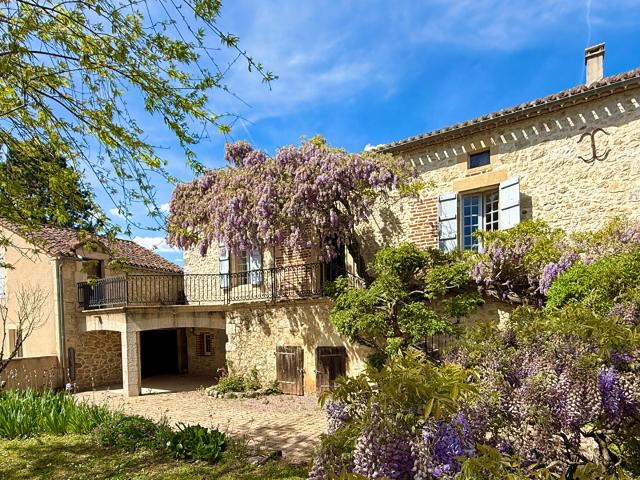 Maison vente à Anglars-Juillac, Lot
