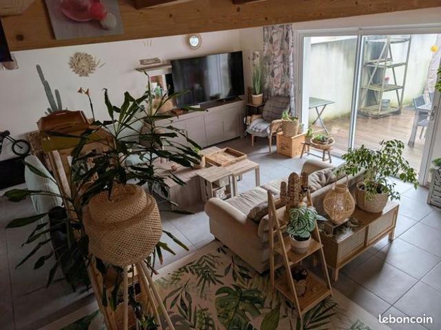 Maison vente à Saintes, Saint-romain-de-benet