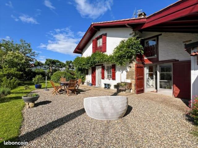 Maison vente à Bayonne, Larressore