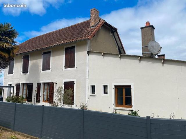 Maison vente à Montmorillon, Blanzay