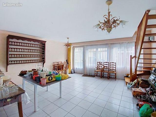 Maison vente à Guingamp, Bretagne