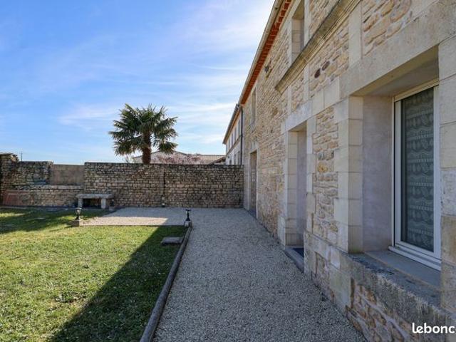 Maison vente à Rochefort, Chaillevette