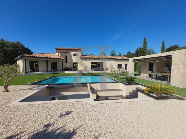 Maison vente à France métropolitaine, Grignan