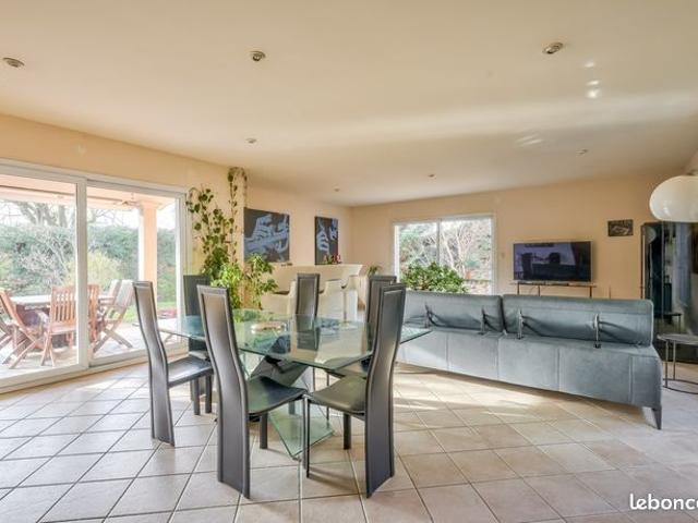 Maison vente à Bourg-en-Bresse, Massieux