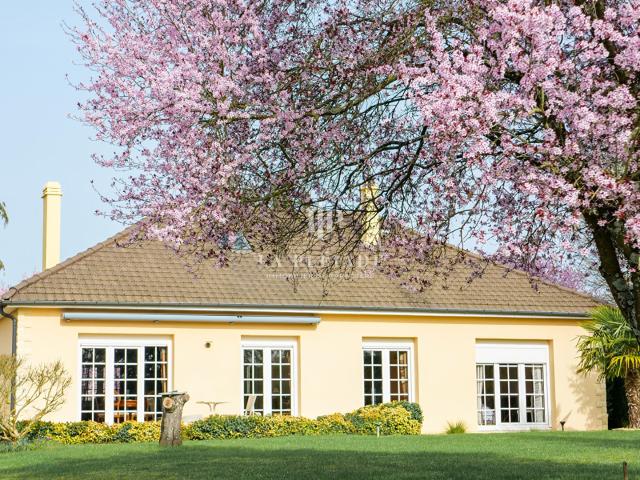 Maison vente à Le Mans, Arnage