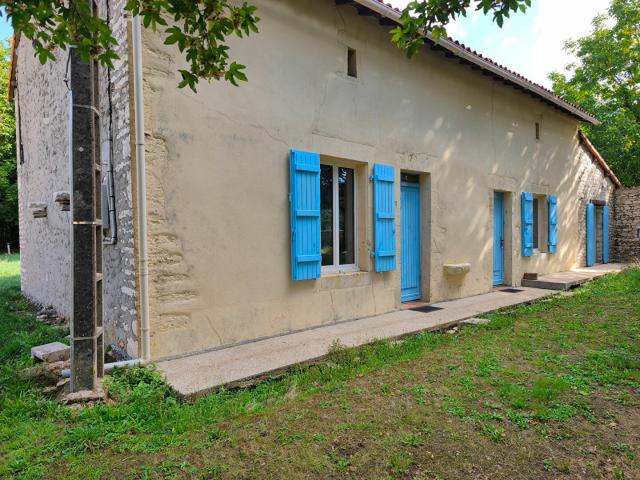 Maison vente à Montmorillon, Brux