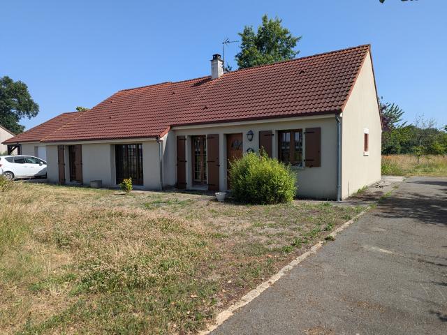 Maison vente à La Châtre, Neuvy-saint-sépulchre