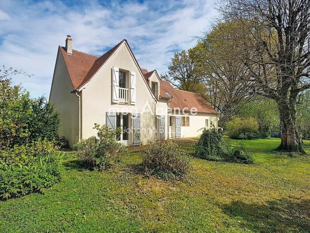 Maison vente à Chinon, Charentilly