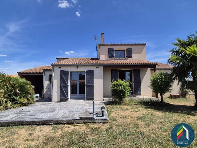 Maison vente à Fontenay-le-Comte, La Meilleraie-tillay