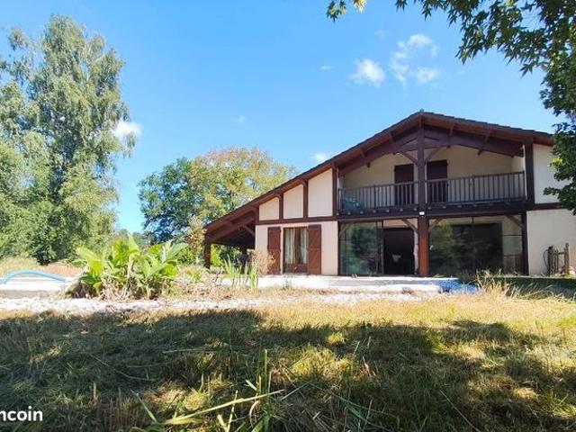 Maison vente à Arcachon, Salles