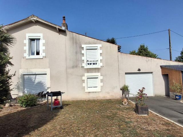 Maison vente à Fontenay-le-Comte, Fontenay-le-comte