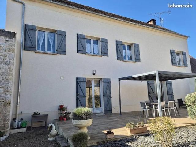 Maison vente à Fontainebleau, Beaumont-du-gâtinais