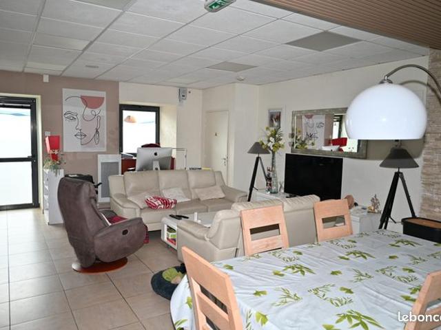 Maison vente à Guingamp, Bretagne