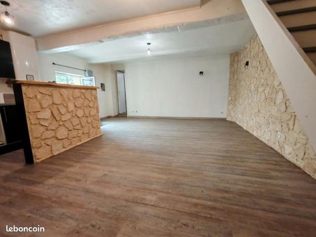 Maison vente à Libourne, Mouliets-et-villemartin