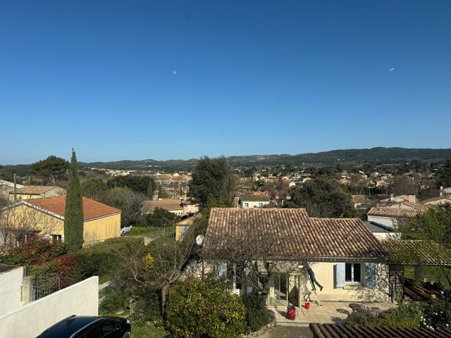 Maison vente à Aix-en-Provence, Lambesc