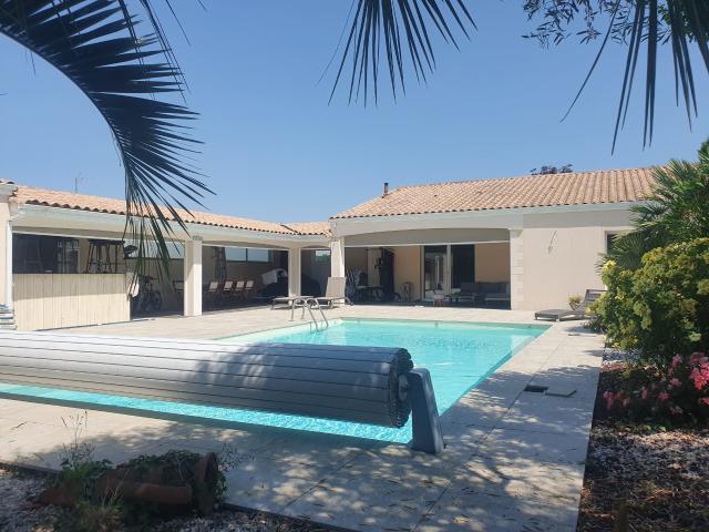 Maison vente à Saintes, Montpellier-de-médillan