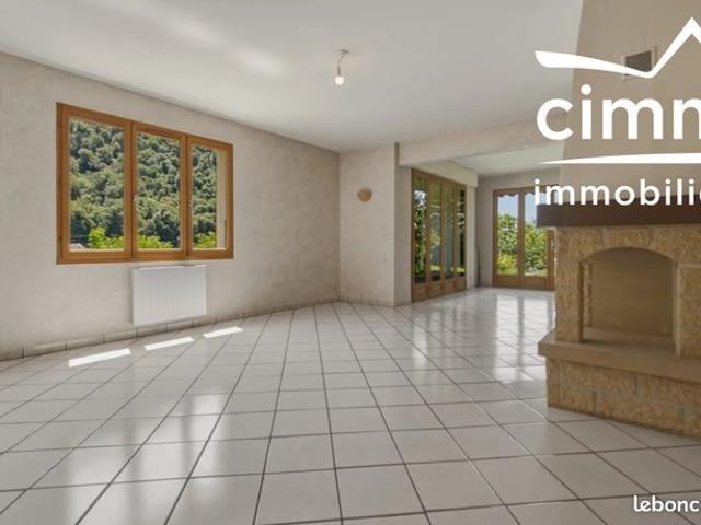 Maison vente à Grenoble, Auvergne-Rhône-Alpes