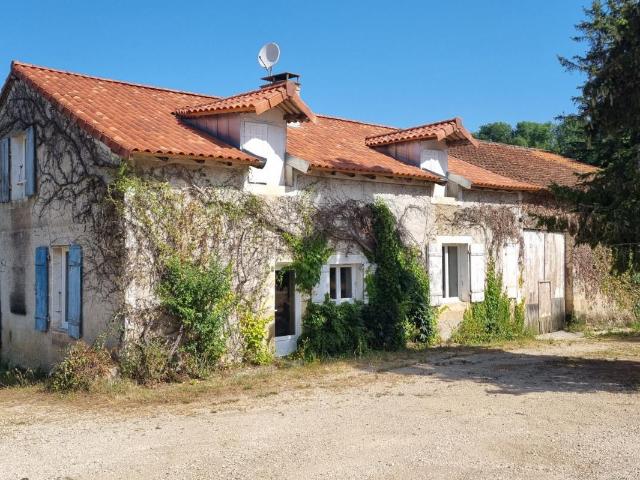 Maison vente à Nontron, Saint-martial-de-valette