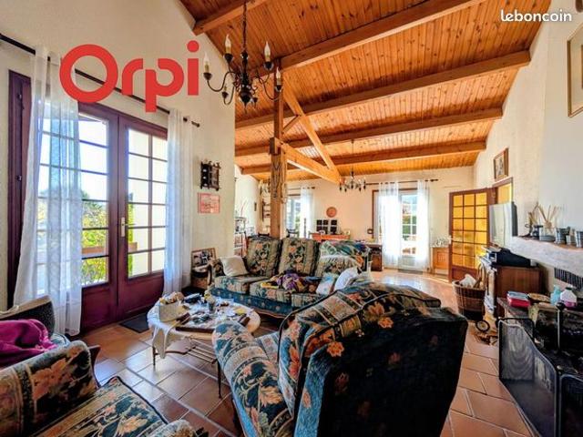 Maison vente à Rochefort, Échillais