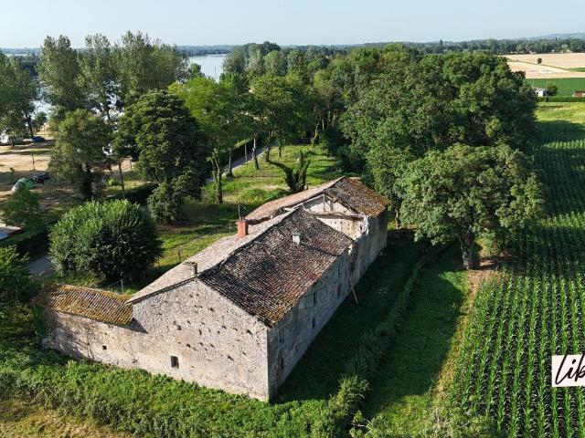 Maison vente à Mâcon, Uchizy