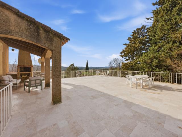 Maison vente à Lodève, Vailhauquès