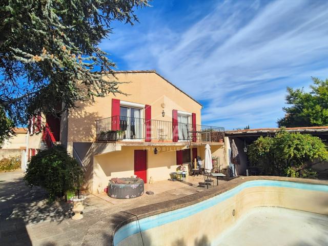 Maison vente à Arles, Barbentane