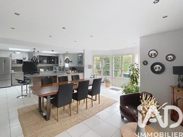 Maison vente à Évry, Dannemois