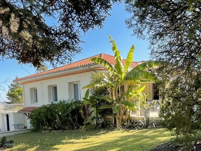 Maison vente à Pujols, Bastide