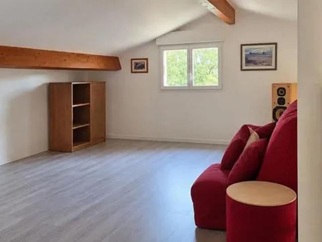 Maison location à Le Coustéla, Gratentour