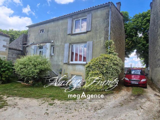 Maison vente à Saint-Jean-d'Angély, Aulnay